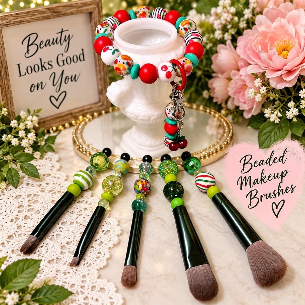 Handmade‎ Beaded Makeup Brush Set Matching Cherry Wristlet Keychain Green Red